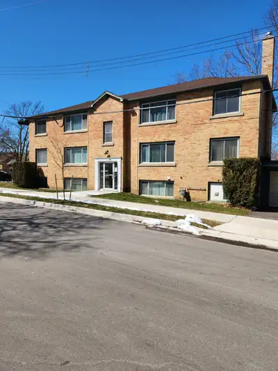 2 bedroom apartment available immediately.
