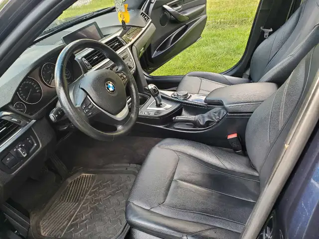 328i xdrive 2015 dans Autos et camions dans Leamington - Image 9