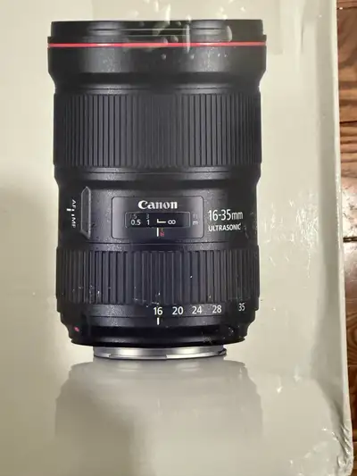 Brand new in box Canon EF 16–35mm f/2.8L III USM Lens