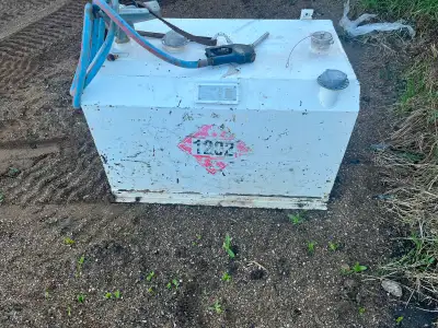 750 liter slip tank with 15 GPM pump and hose works well$1600 CALL 306-434-9766
