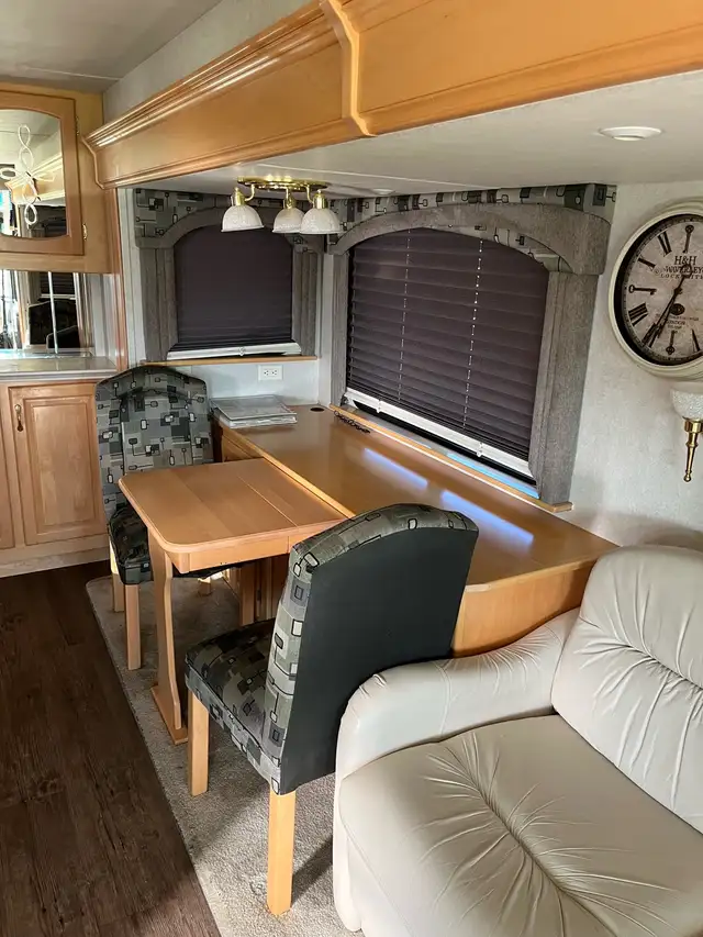 Newmar Mountain Aire motorhome for sale in RVs & Motorhomes in Red Deer - Image 6