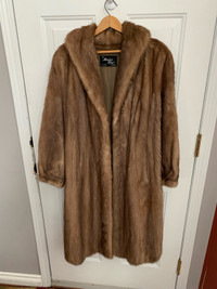 Vintage Women’s Reiss Mink Fur Coat Size  L - Offers Considered