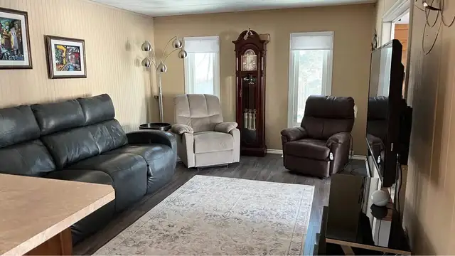 Home for Sale by Owner in Houses for Sale in Regina - Image 17