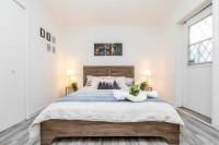 2 Bedrooms, near Metro Sherbrooke, available immediately