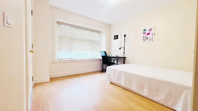 Bright Cozy 2 Bedroom Suite, Independent Entry, Good Location in Long Term Rentals in Burnaby/New Westminster - Image 5