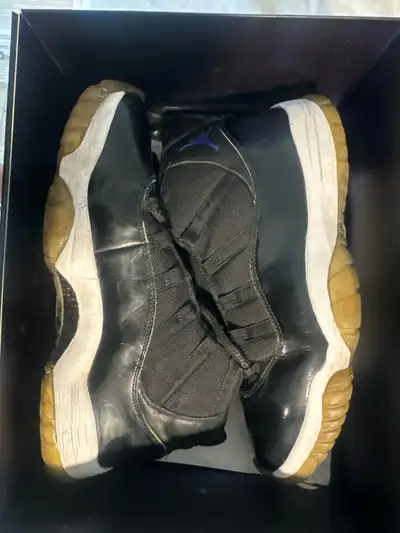 Jordan 11 space jam size 13, View more