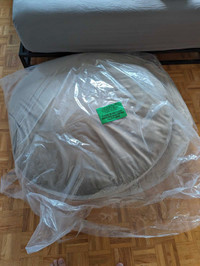 Large Pet bed - Costco - New!
