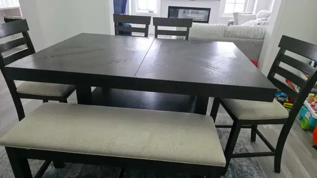 Solid Wood Extendable Dining Table Set – 4 Chairs + Storage Benc in Dining Tables & Sets in Markham / York Region - Image 5