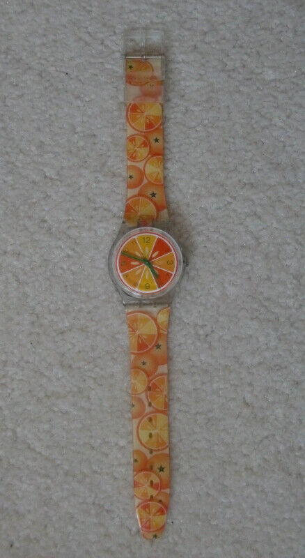 COLLECTIBLE VINTAGE SWATCH WATCHES IN EXCELLENT CONDITION in Jewellery & Watches in Calgary - Image 3