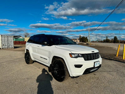 2018 Jeep Grand Cherokee Laredo