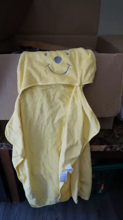 DISNEY WINNIE THE POOH TOWEL, View more