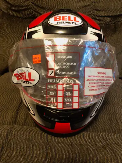 Bell Full Face Motorcycle Helmet Adult Small 6 5/8. With visor. Never used, stored in cool dark loca...