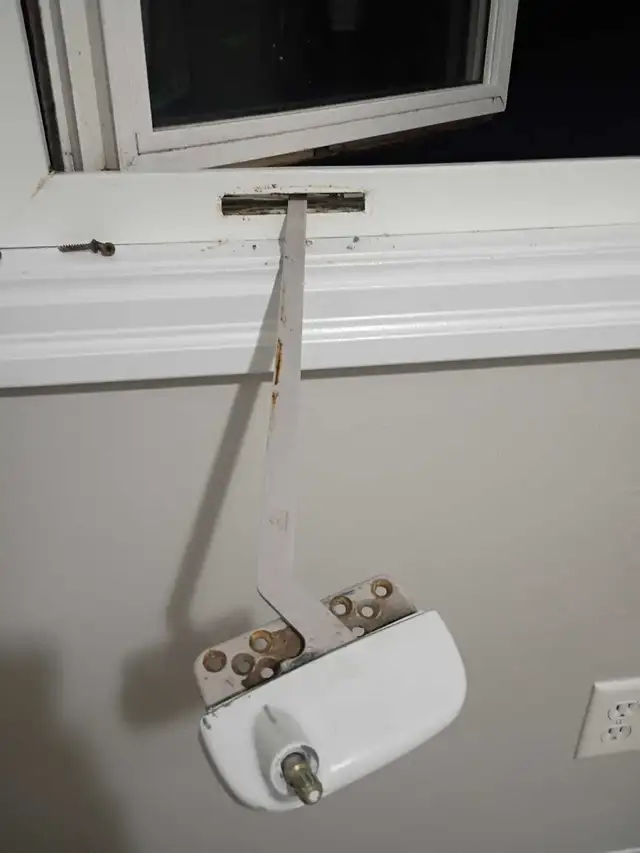 mR handy man589632215985039366