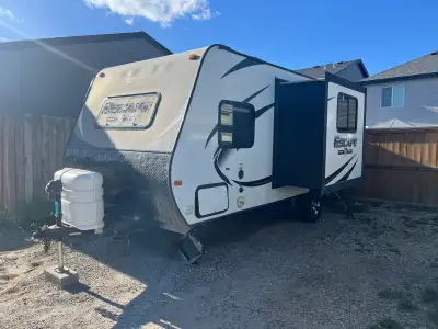It’s time to say “good bye” to our beloved trailer. We loved it so much and so sad to see it go. But...