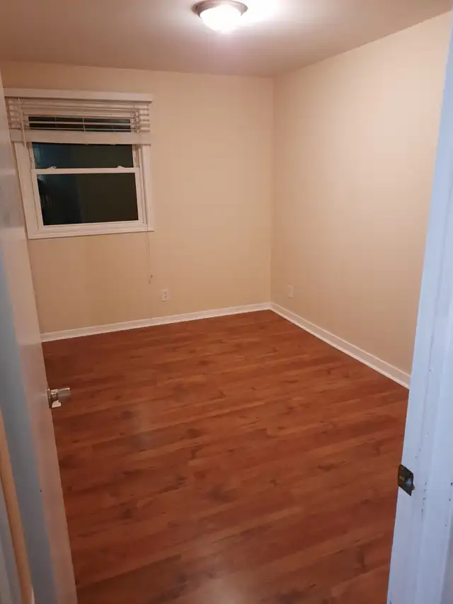 Room for Rent in Room Rentals & Roommates in Windsor Region - Image 6
