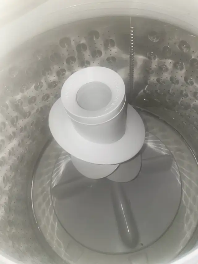 GE Washer Dryer Combo in Washers & Dryers in Markham / York Region - Image 4