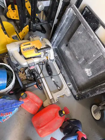 DeWalt 10" wet saw, View more