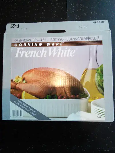 French White Open Roaster 4.5L by Corning Ware