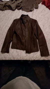 Faux leather womans jacket (size L) burgundy