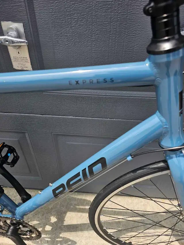 Reid Express XL road bike  in Road in City of Toronto - Image 7
