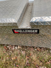 Challenger Truck Box