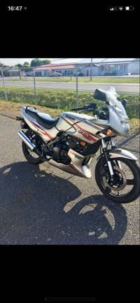 Kawasaki - Ninja 2007  -  2000$