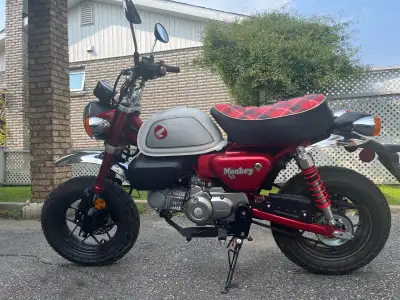 Selling my 2024 Honda Monkey in red/white, in excellent like-new condition. This bike is an absolute...