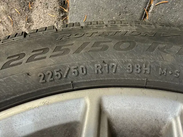 Winter Tire and Rims 225/50R17 in Tires & Rims in City of Toronto - Image 4