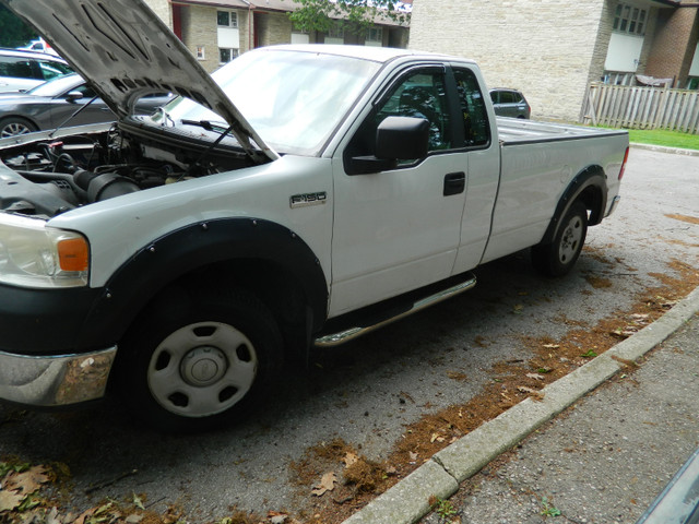 2007 Ford F150 XL Pick up Truck in Cars & Trucks in Mississauga / Peel Region - Image 3