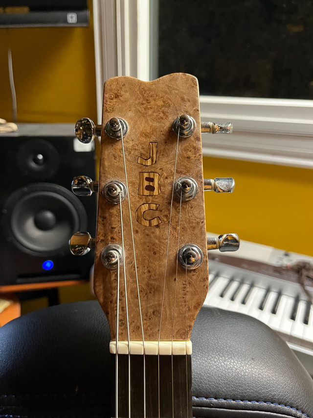 JBC Electric Guitar in Guitars in Medicine Hat - Image 3