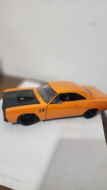 Jada Toys Big Time Muscle 1/24 1970 Plymouth Roadrunner Orange in Toys & Games in London