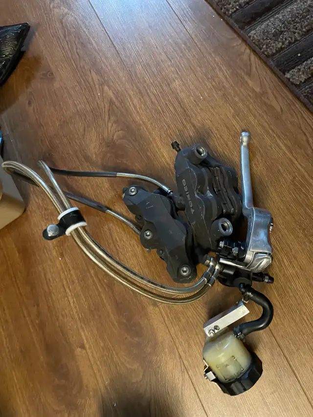 Kawasaki, Suzuki, Honda Motorcycle Parts 2003 + in Motorcycle Parts & Accessories in Mississauga / Peel Region - Image 2