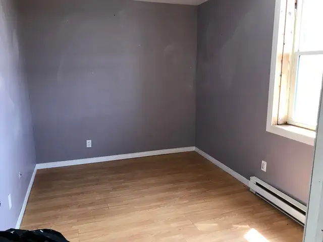 4 1/2 Gatineau HULL Dispo/IMMEDIAT Renonee Etage Parking