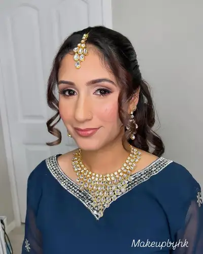 makeup artist , View more