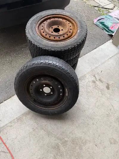 Used 15” Winter tires with rims for Honda Civic -Only pickup -No deliveries