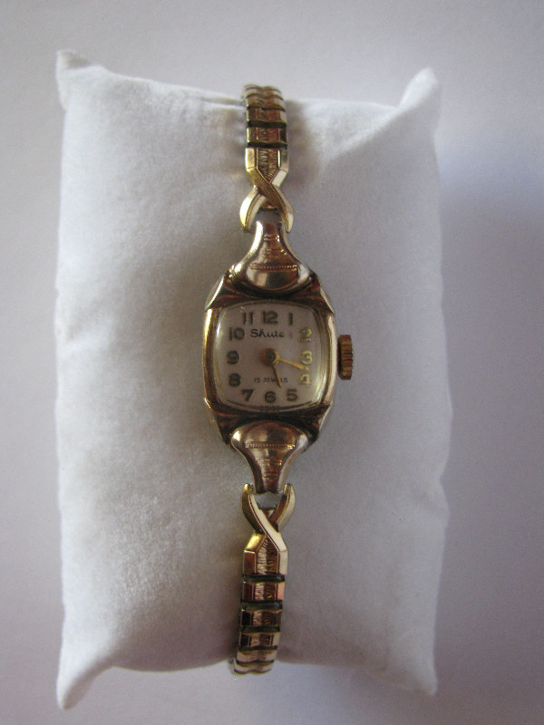 Vntg RARE One-Of-A-Kind SHUTE Wristwatch Swiss 15 Jewels Working in Arts & Collectibles in Saint John