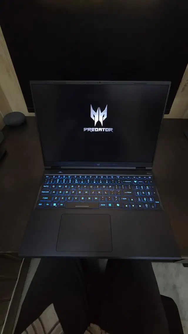 Gaming Laptop Acer Helios 16 (i9 CPU 4060 Graphics Card) in Desktop Computers in Edmonton - Image 5