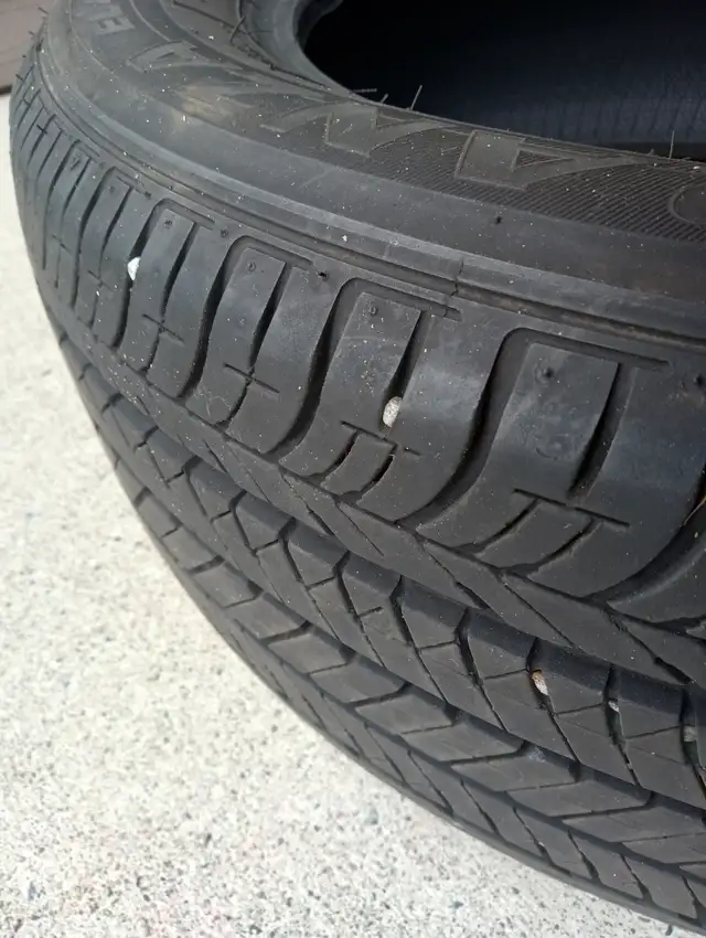 4 pneus été Bridgestone Turanza P205/55R16 in Tires & Rims in Trois-Rivières - Image 3