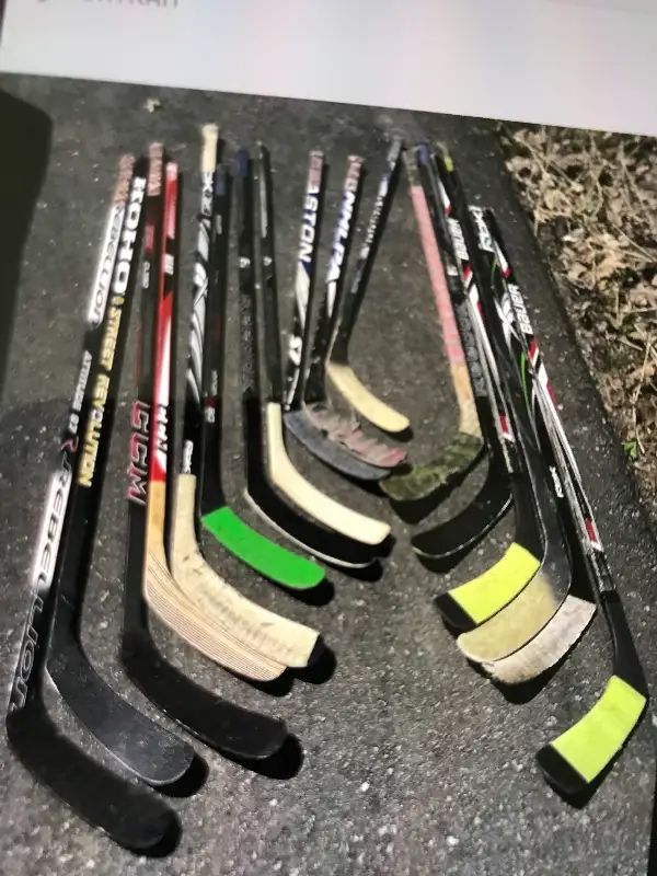 Hockey sticks left and right handed - multi item in Hockey in Peterborough - Image 4