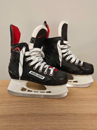 Bauer Junior Hockey Skates - Like New