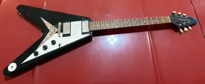 Epiphone Flying V - Ebony, View more
