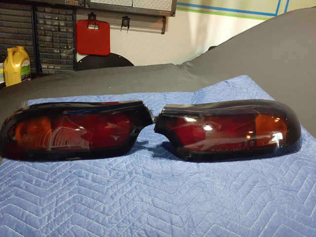 Mazda RX7 FD Tail Lights. in Auto Body Parts in Edmonton - Image 2