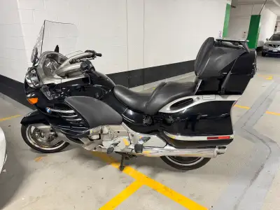 2009 BMW K1200LT Touring Motorcycle Well-maintained luxury touring motorcycle with only 22,000 km. P...
