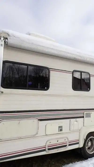 Was saftied and on road 2 years ago Only 105k km strong engine and body Water damage to roof Looking...