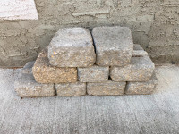 Garden / Retaining wall landscaping edging stones