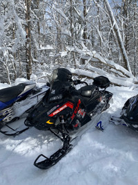 2018 Polaris xcr switchback 800 