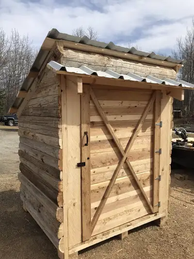 Made from Rough cut lumber cedar and pine mix Recycled metal roofing Solid wood floors no plywood or...