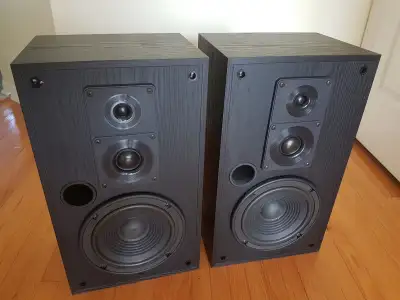 WHD BR 140-1/8 140watt 3 way bass reflex super rare speakers, View more