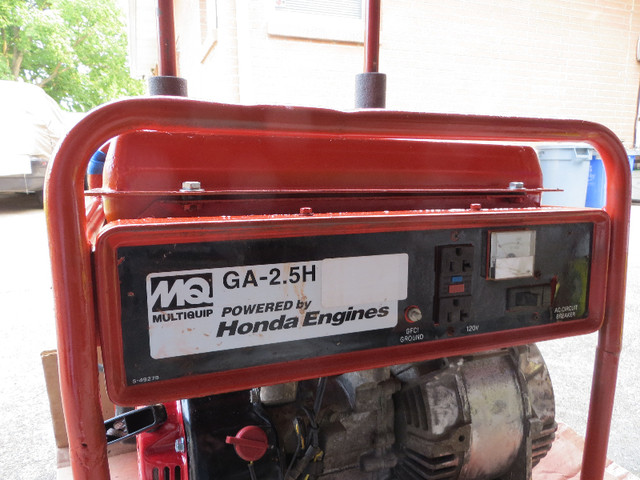 Generator 2500 watts Multiquip commercial GA2.5 Honda engine in Other in Windsor Region