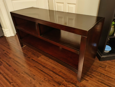 Meuble a TV brun en bois - brown wood TV unit, View more